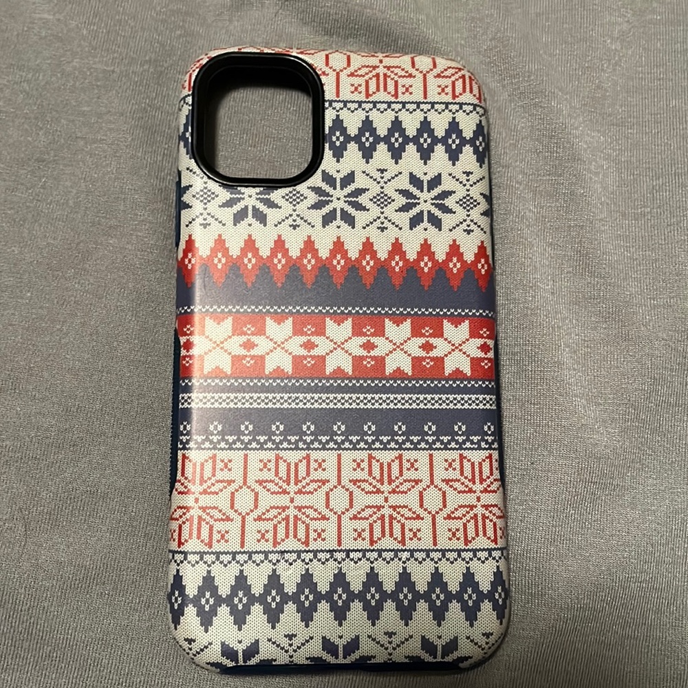 Casely Christmas Sweater iPhone 11 Case